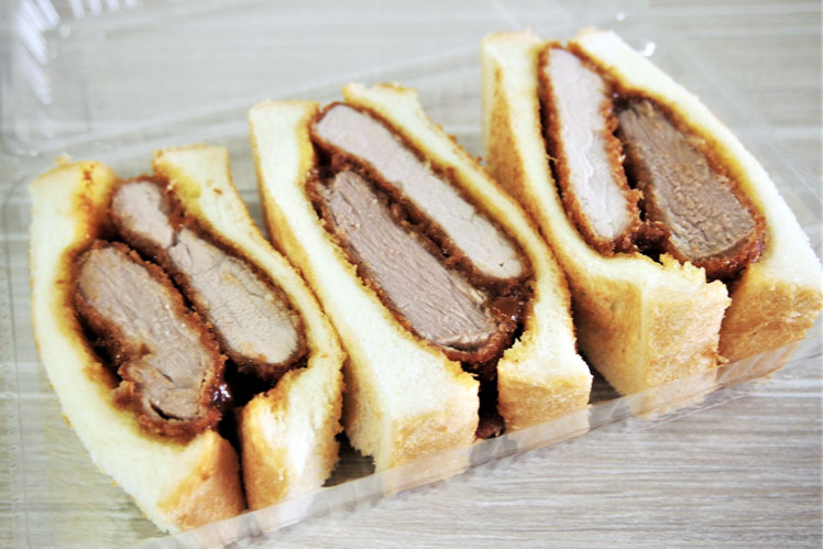 ルスツ羊蹄ぶたのヒレカツサンド